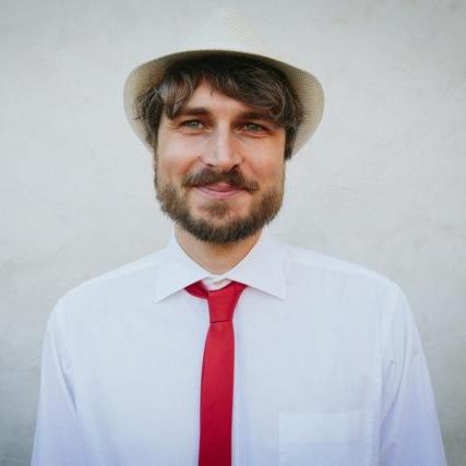 Dr. Thomas Möbius